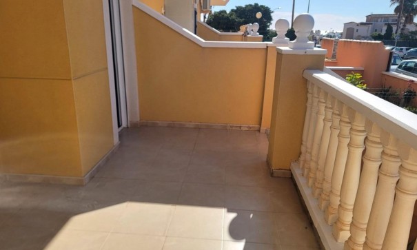 Herverkoop - Apartement Flat -
Torrevieja - Aguas Nuevas
