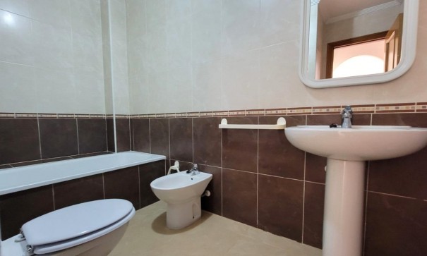 Herverkoop - Apartement Flat -
Torrevieja - Aguas Nuevas