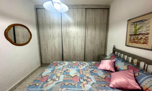 Resale - Wohnung Appartement -
Torrevieja - Centro
