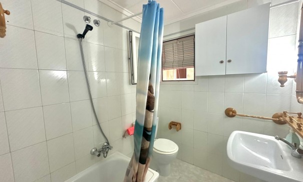 Resale - Wohnung Appartement -
Torrevieja - Centro
