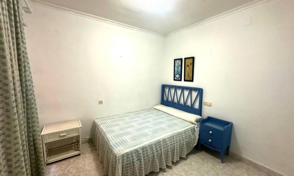 Resale - Wohnung Appartement -
Torrevieja - Centro