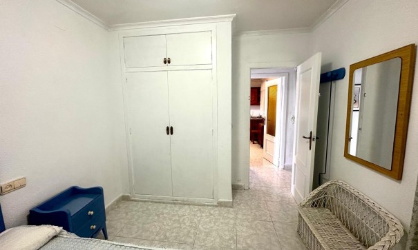 Resale - Wohnung Appartement -
Torrevieja - Centro