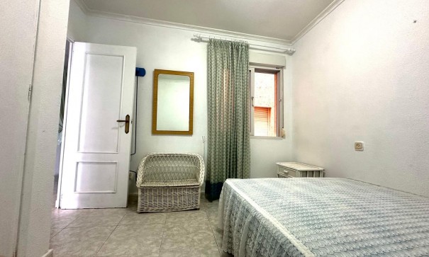 Resale - Wohnung Appartement -
Torrevieja - Centro