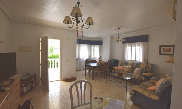 Sale - Semi Detached Villa -
Ciudad Quesada - Rojales - La Fiesta