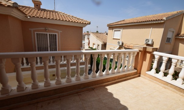 Sale - Semi Detached Villa -
Ciudad Quesada - Rojales - La Fiesta