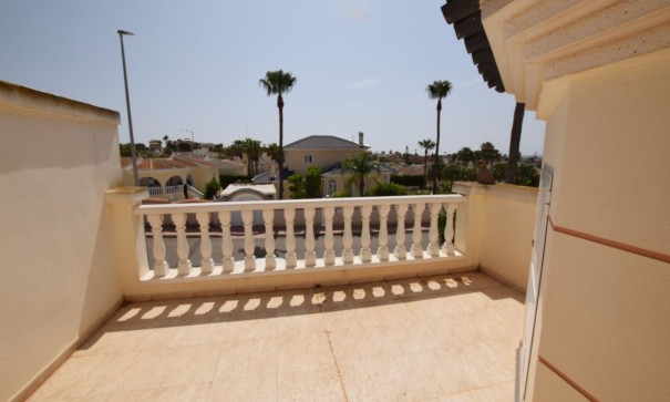 Sale - Semi Detached Villa -
Ciudad Quesada - Rojales - La Fiesta