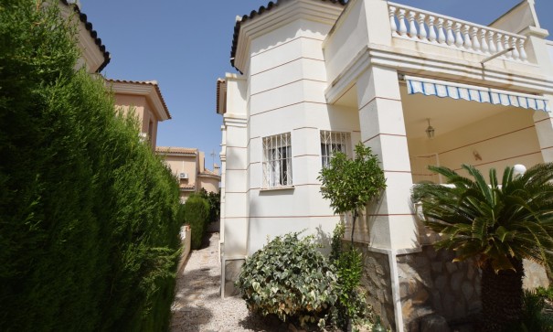 Sale - Semi Detached Villa -
Ciudad Quesada - Rojales - La Fiesta