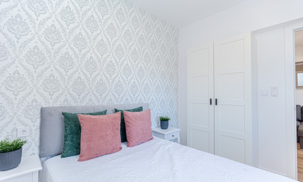 Sprzedaż - Dom miejski -
Los Altos