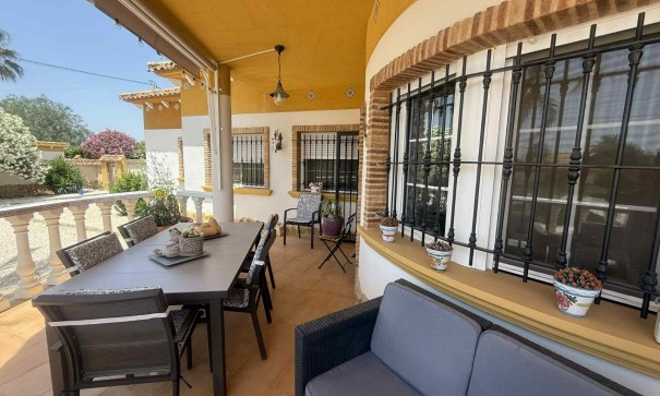 Resale - Finca Landgut -
Catral