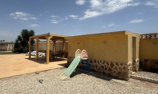 Resale - Finca Landgut -
Catral