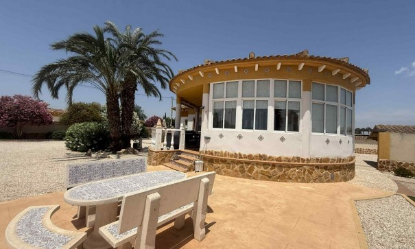 Resale - Finca Landgut -
Catral