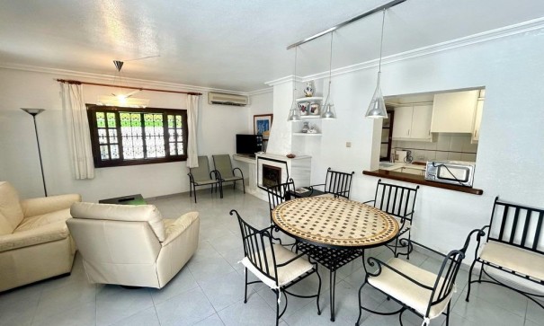 Revente - Villa Individuelle -
Orihuela Costa - La Zenia