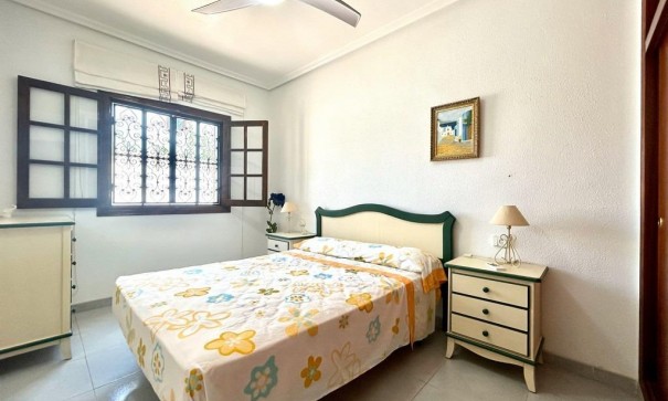 Revente - Villa Individuelle -
Orihuela Costa - La Zenia