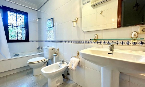 Revente - Villa Individuelle -
Orihuela Costa - La Zenia