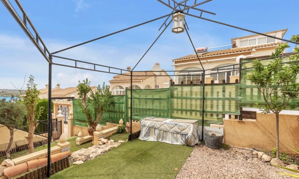 Venta - Apartamento piso -
Orihuela Costa - La Florida