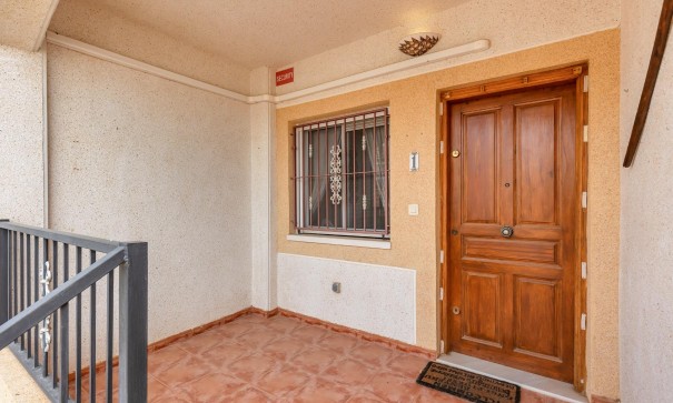 Venta - Apartamento piso -
Orihuela Costa - La Florida