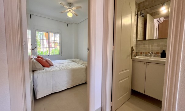 Återförsäljning - Lägenhet lägenhet -
Torrevieja