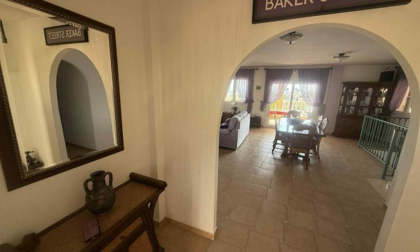 Revente - Villa Individuelle -
Almoradí