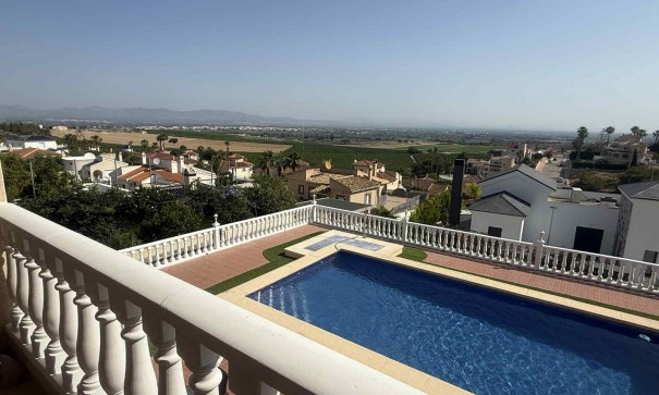 Revente - Villa Individuelle -
Almoradí