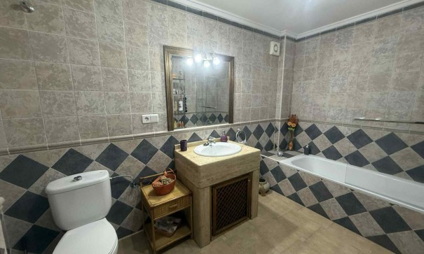 Revente - Villa Individuelle -
Almoradí