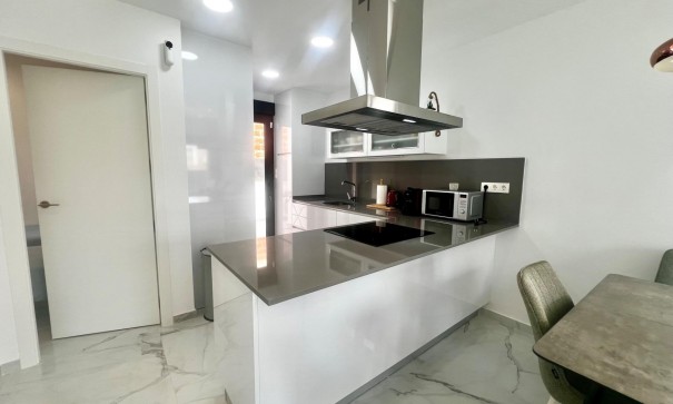 Sprzedaż - Willa wolnostojąca -
Torrevieja - La Siesta - El Salado - Torreta