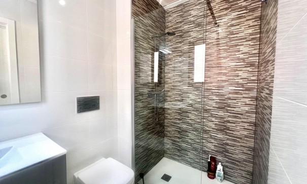 Sprzedaż - Willa wolnostojąca -
Torrevieja - La Siesta - El Salado - Torreta