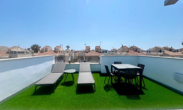 Sprzedaż - Willa wolnostojąca -
Torrevieja - La Siesta - El Salado - Torreta