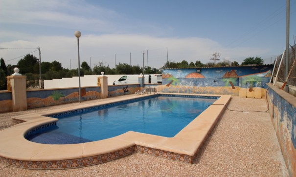 Herverkoop - Vrijstaande Villa -
Fortuna