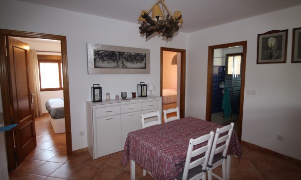 Herverkoop - Vrijstaande Villa -
Fortuna