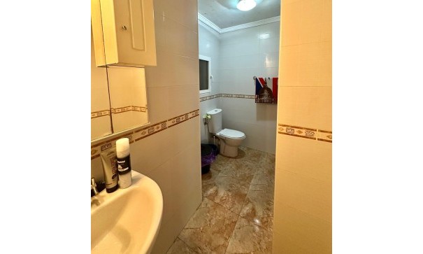 Återförsäljning - Lägenhet lägenhet -
Torrevieja - torrevieja