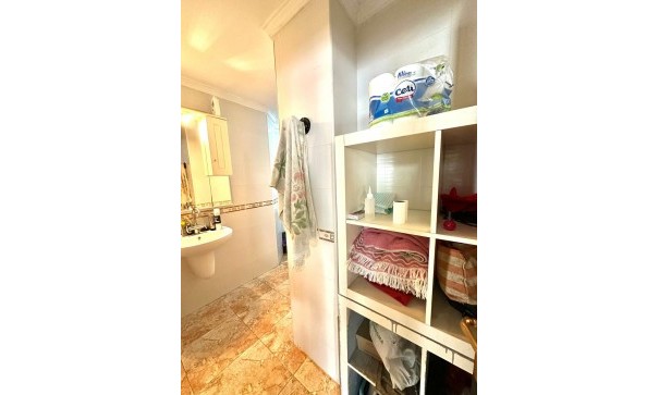 Återförsäljning - Lägenhet lägenhet -
Torrevieja - torrevieja