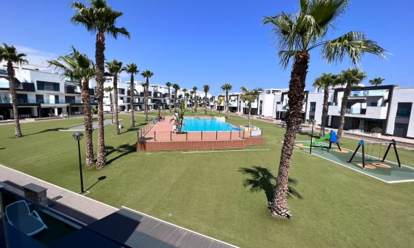 Venta - Apartamento piso -
Guardamar del Segura - EL RASO