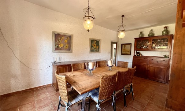 Resale - Freistehende Villa -
Cabo Roig
