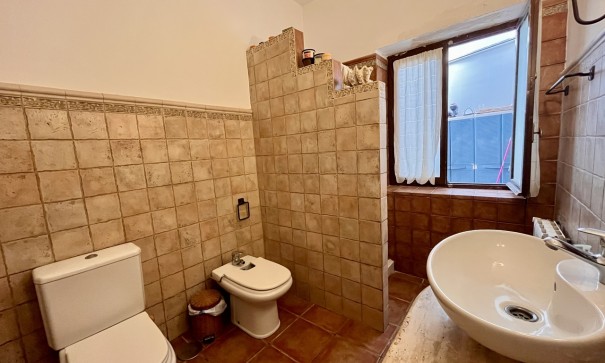 Resale - Freistehende Villa -
Cabo Roig