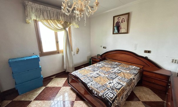 Venta - Finca Propiedad rural -
Crevillente