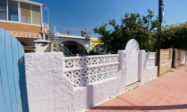 Återförsäljning - Lägenhet lägenhet -
Playa Flamenca