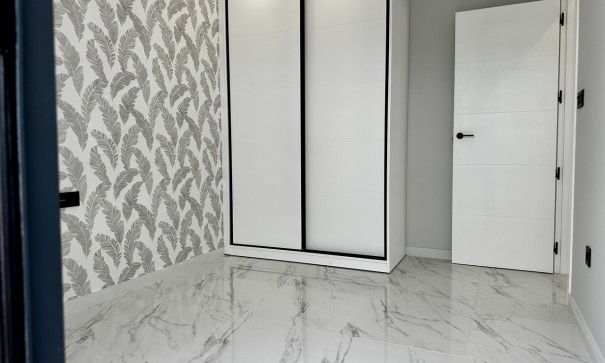 Sprzedaż - Apartament mieszkanie -
Punta Prima