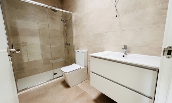 Videresalg - Byhus -
Pilar de la Horadada