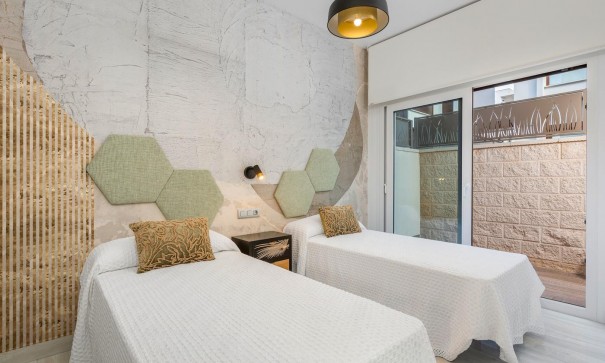 New Build - Villa -
Los Montesinos - La Herada