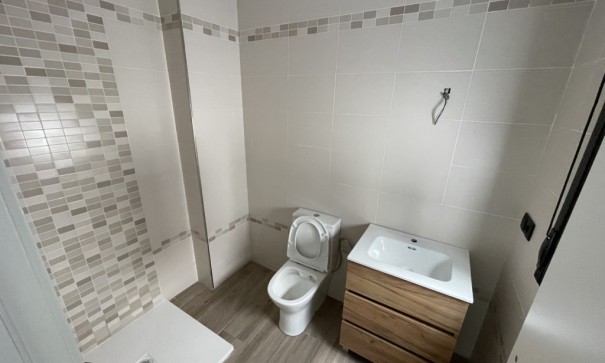 Herverkoop - Apartement Flat -
Algorfa