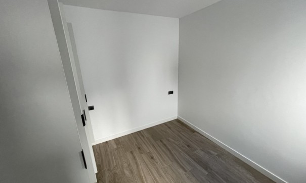 Herverkoop - Apartement Flat -
Algorfa