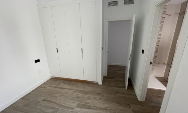 Herverkoop - Apartement Flat -
Algorfa