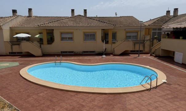 Revente - Appartement -
La Puebla