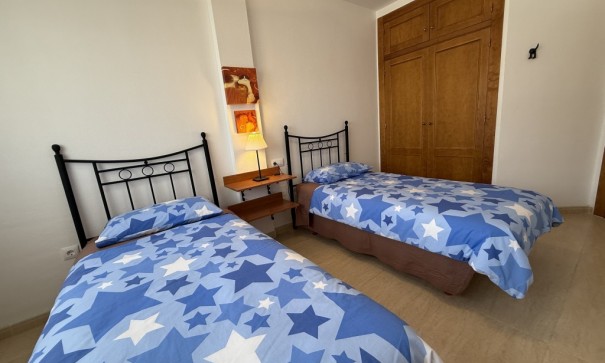 Revente - Appartement -
La Puebla