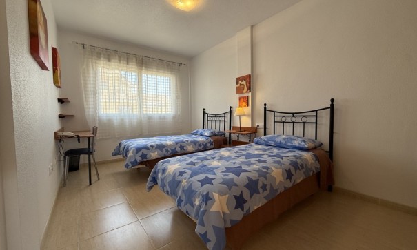 Revente - Appartement -
La Puebla