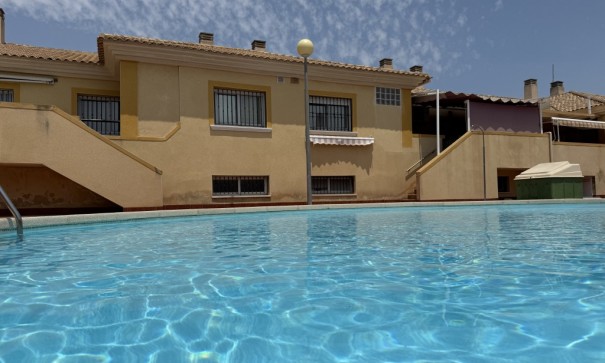 Revente - Appartement -
La Puebla