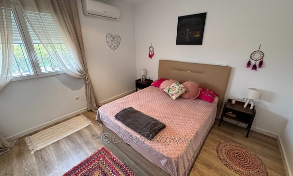 Resale - Freistehende Villa -
Rojales