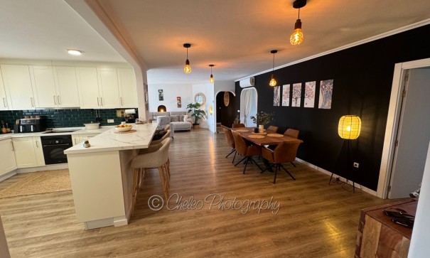 Resale - Freistehende Villa -
Rojales