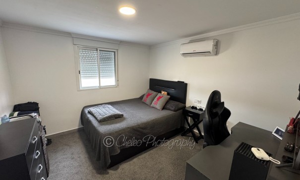 Resale - Freistehende Villa -
Rojales