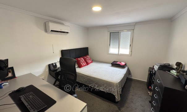 Resale - Freistehende Villa -
Rojales